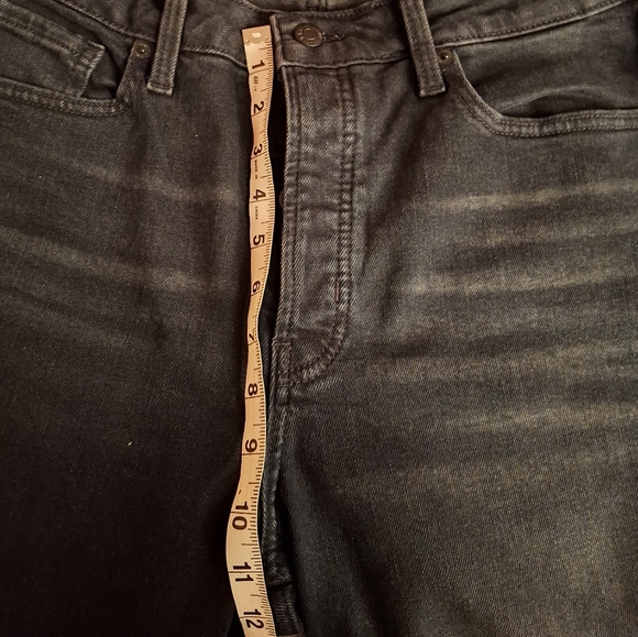 Old Navy Women's Black O.G. Straight Leg High Rise Ripped Jeans - Picture 3 of 7